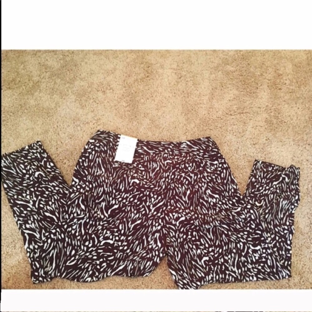 🆕 Liz Claiborne loose fit dressy capris pa… - Picture 2 of 8